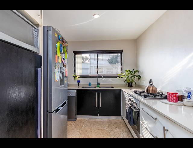 4 BEDROOM HOUSE FOR SALE IN WEST BEACH
